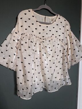 Easel NWT Sheer Lined Heart Print Blouse in Cream and Black